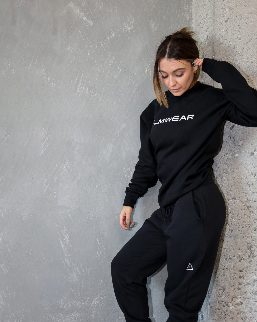 Black Lightweight Crewneck